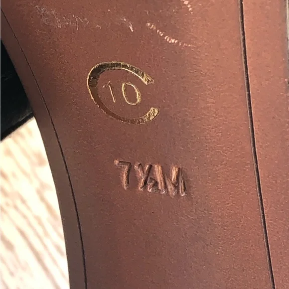 10 Crosby Dereck Lam Black Real Fur High Heels. d’Orsay Pumps, Size 7 1/2 NWOT - Picture 8 of 16